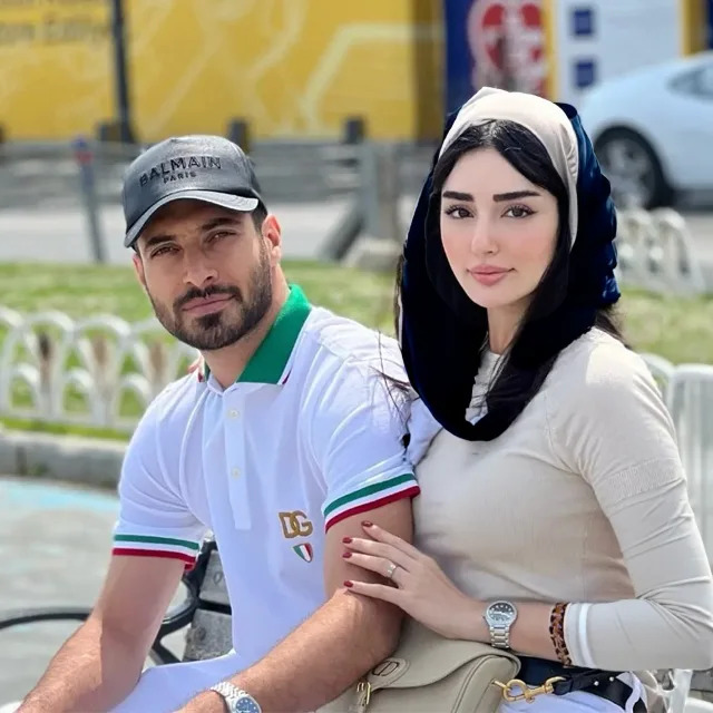 شجاع خلیل زاده