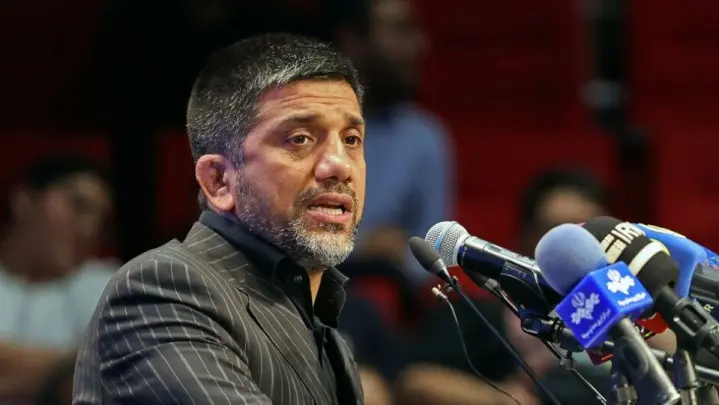 علیرضا دبیر