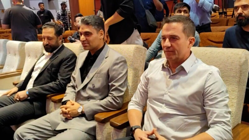 آغاز مراسم معارفه اوسمار ویرا سرمربی پرسپولیس