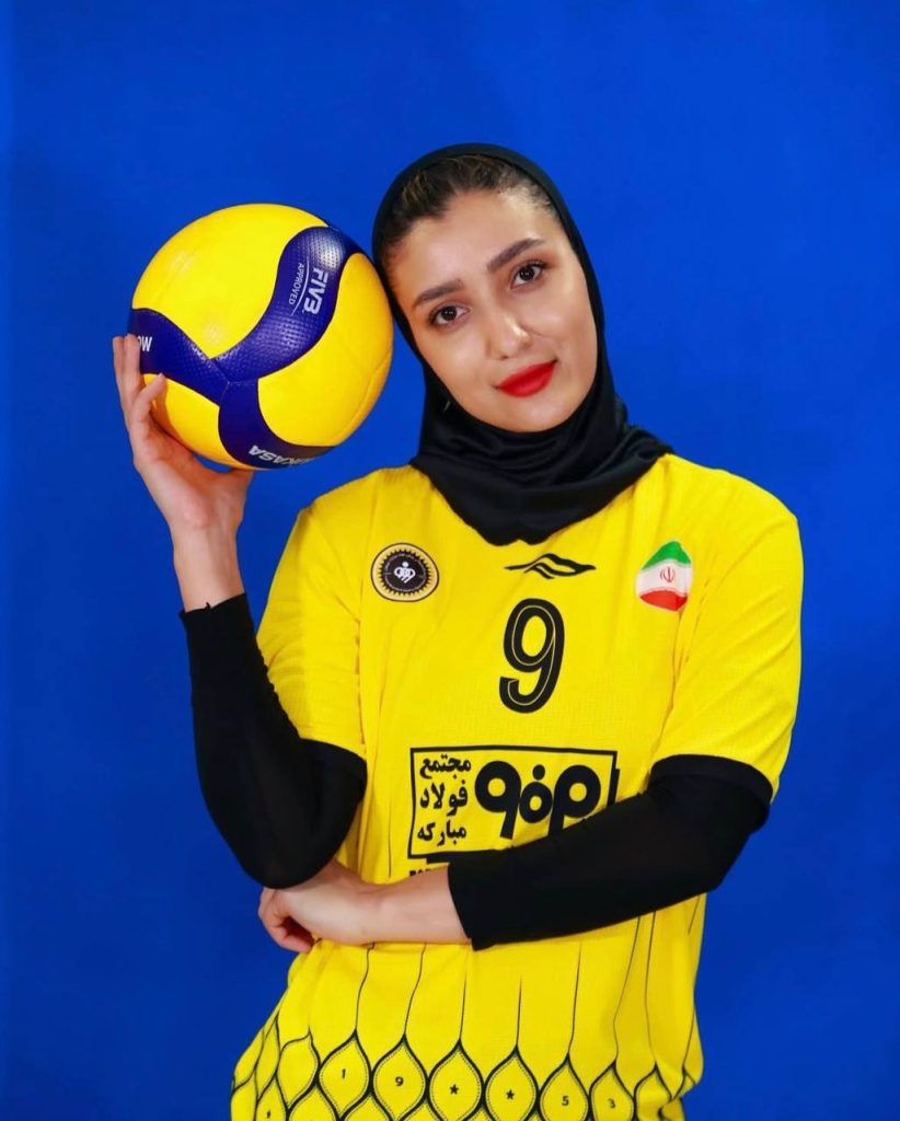 محدثه مشتاقی
