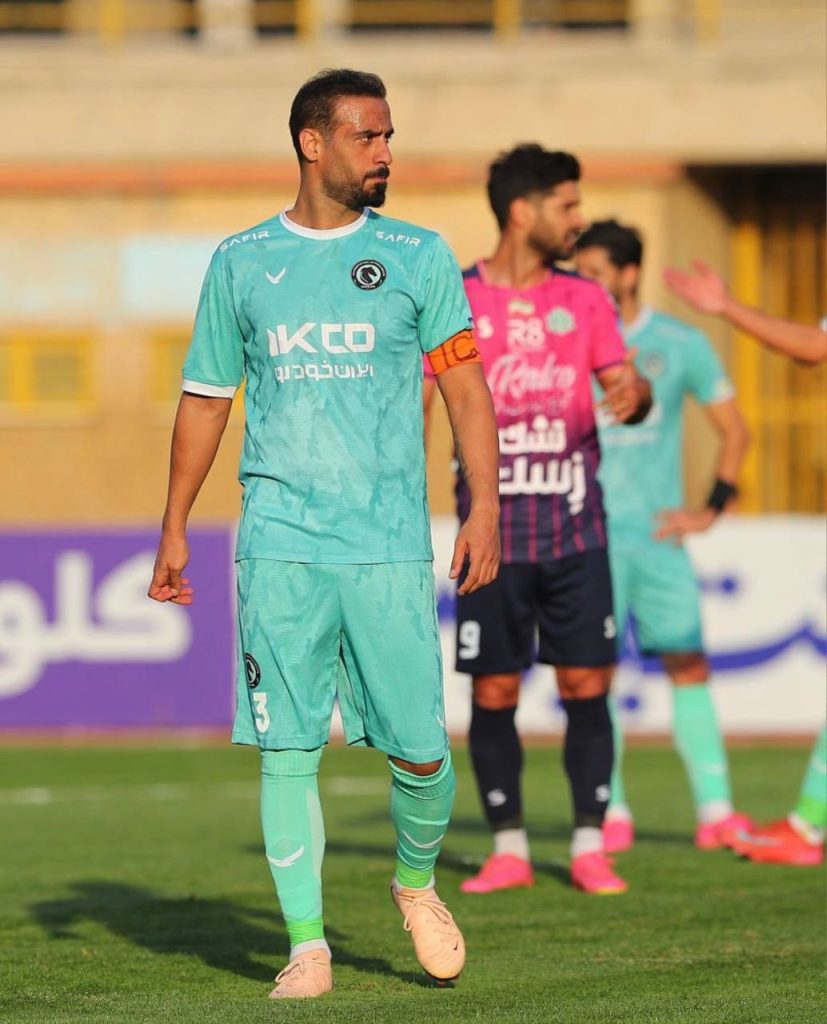 محسن آذرباد