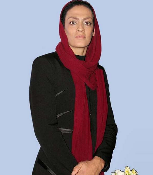 بیوگرافی شهربانو، الهه و سهیلا منصوریان