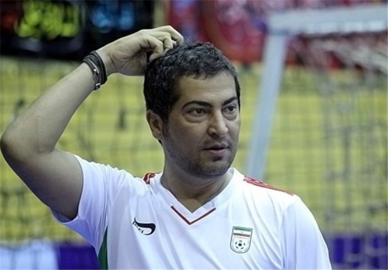 مهرداد میناوند