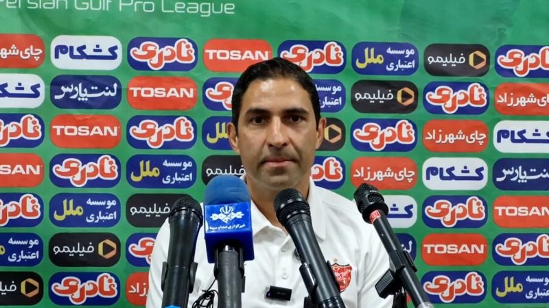 وحید هاشمیان: دنبال بهانه گیری نیستم؛ همه جای دنیا تیم بزرگ حاشیه بزرگ دارد!