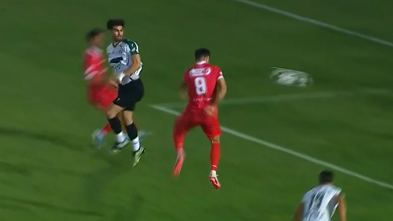 گل دوم پرسپولیس به ذوب آهن توسط علی علیپور