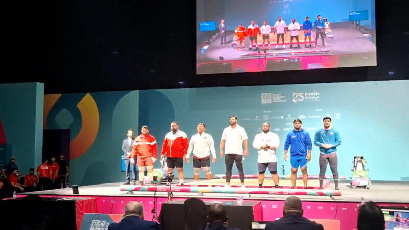 رقابت رضا حسن پور نماینده ایران با شش وزنه بردار در دسته فوق سنگین