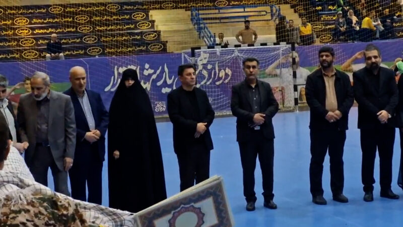 حضور امیر قلعه‌نویی در مراسم اهدای مدال یادبود شهدای دوازده‌روزه