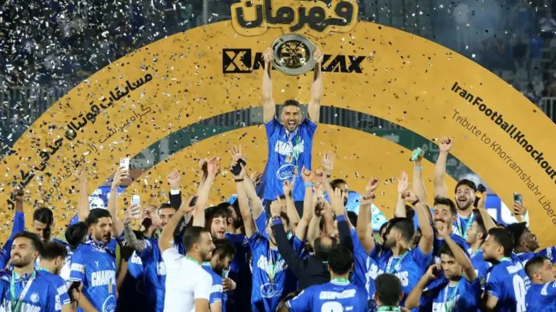 روزدوم مرحله یک‌شانزدهم جام حذفی؛ استقلال قهرمان وارد می‌شود