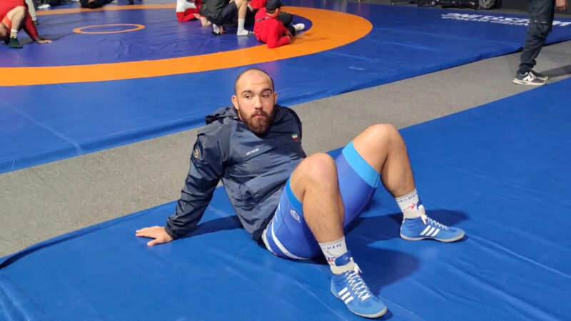 آماده سازی امیرحسین زارع، پادشاه سنگین وزن برای کشتی فینال