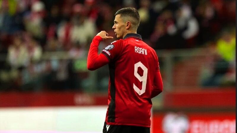 دعوت از ستاره استقلال برای دیدار با انگلیس و آندورا