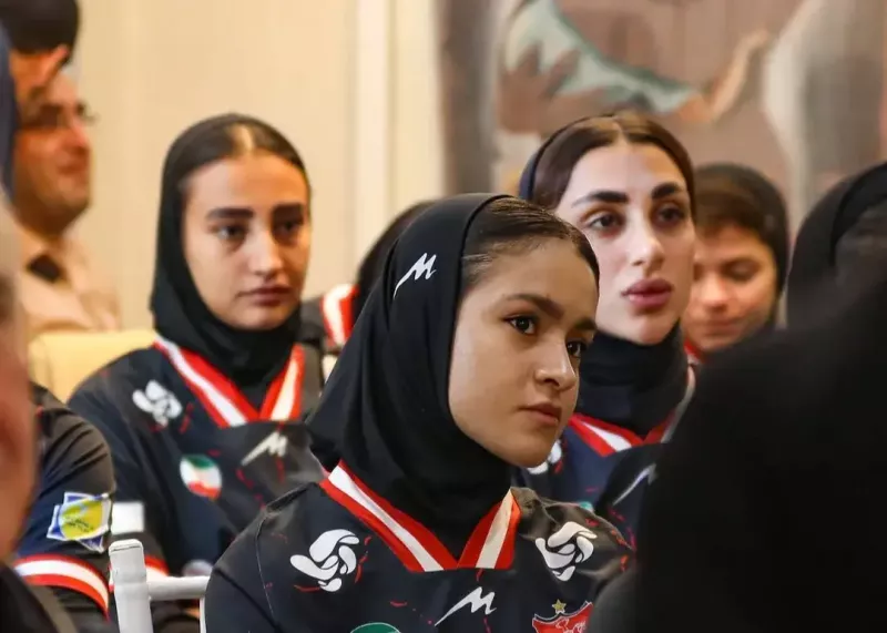 حضور زنان پرسپولیس در جمع حامیان اهدای عضو