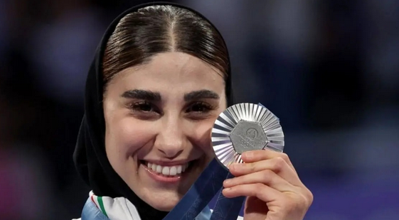 ناهید کیانی