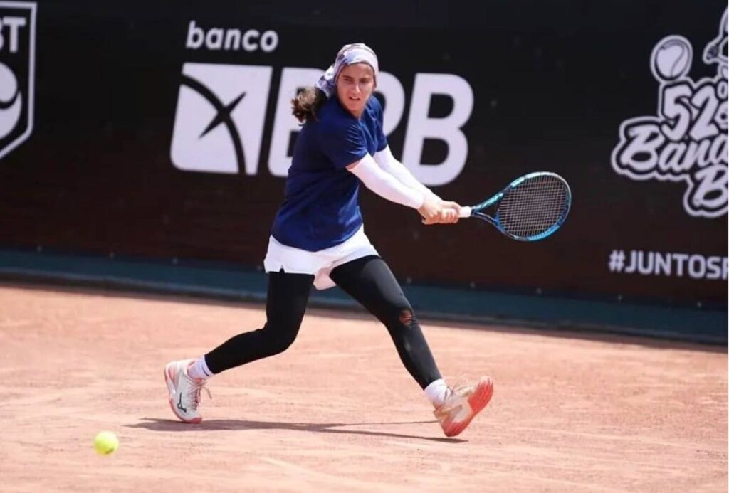 مشکات‌الزهرا صفی