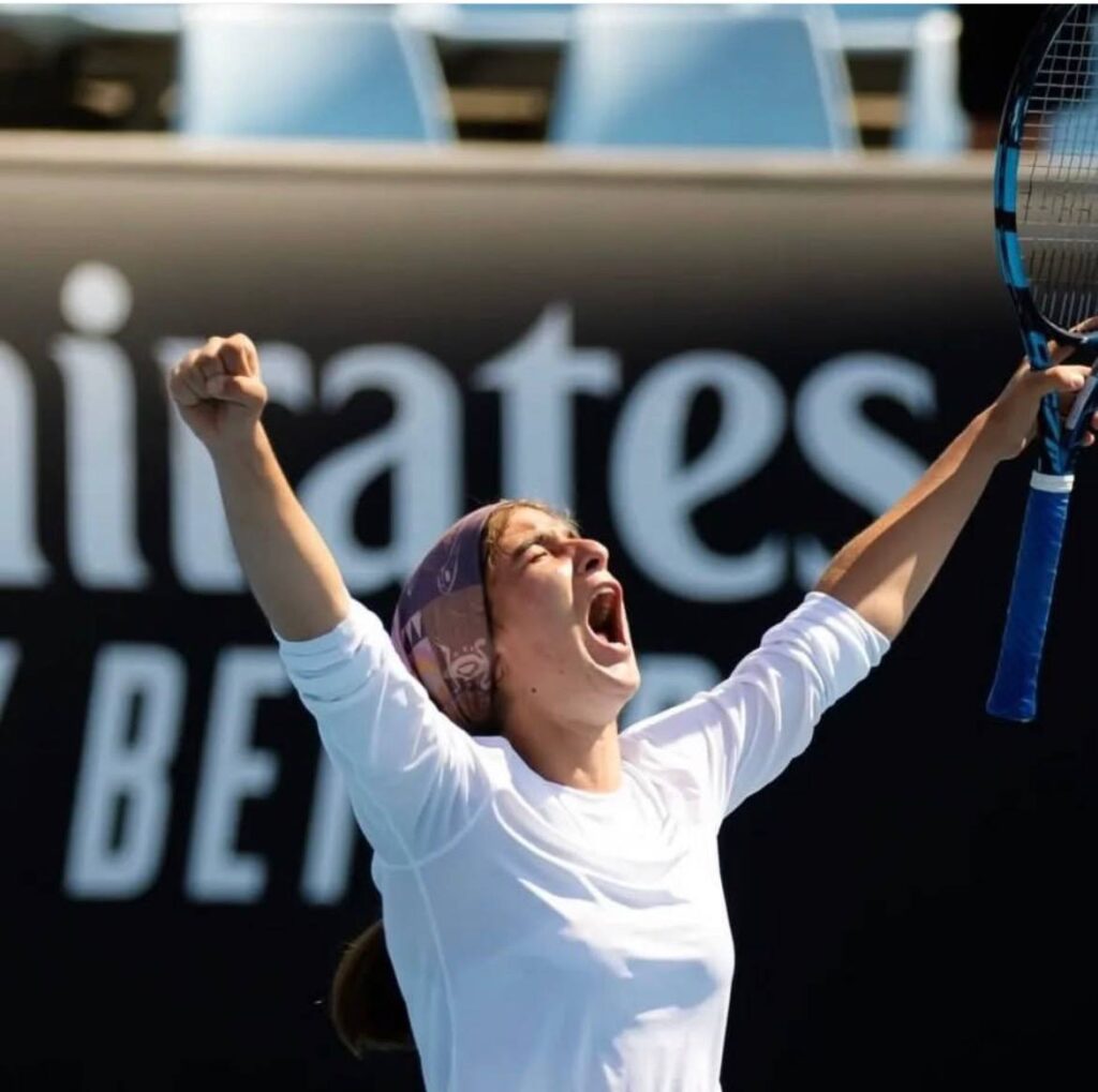 مشکات‌الزهرا صفی