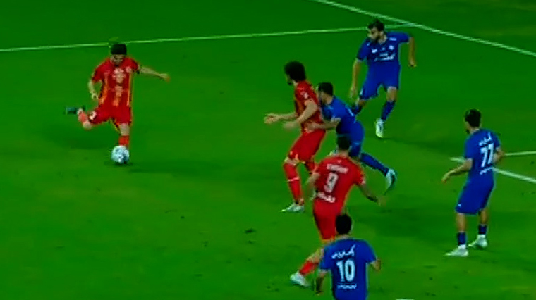 گل سوم فولاد به استقلال خوزستان توسط ساسان انصاری