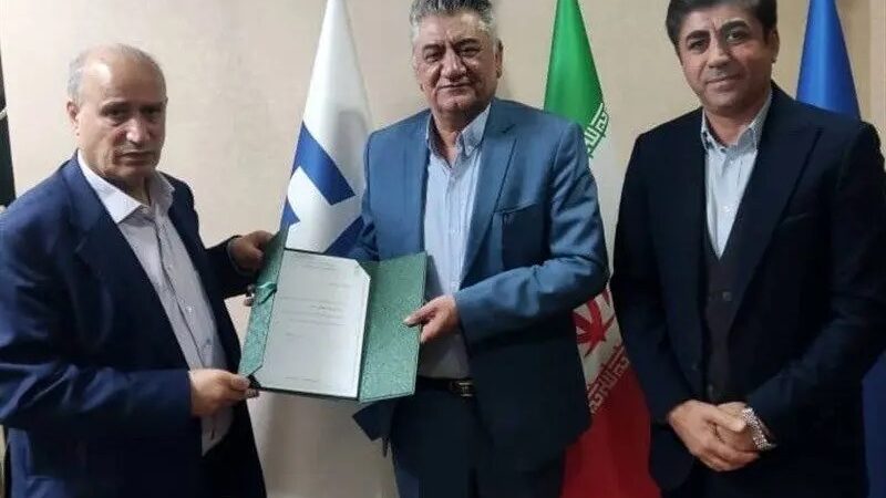 نارضایتی جامعه فوتبال و جامعه داوری از اسماعیل صفیری 