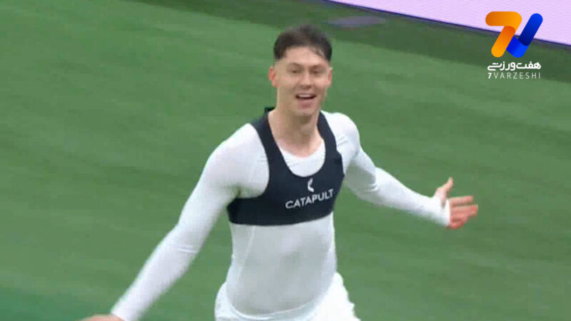 گل چهارم نروژ به ایتالیا توسط لارسن