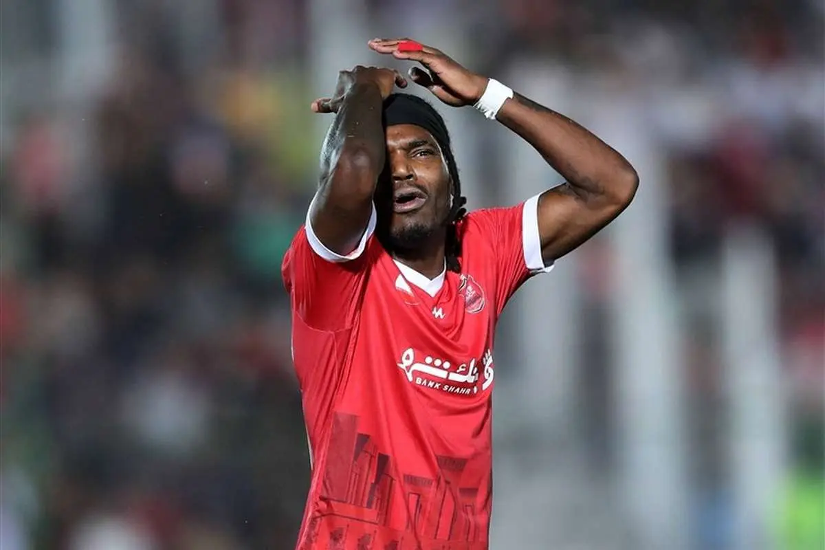 بیفوما: کار با هاشمیان سخت بود/ حالا فوتبال واقعی‌ام را بازی می‌کنم