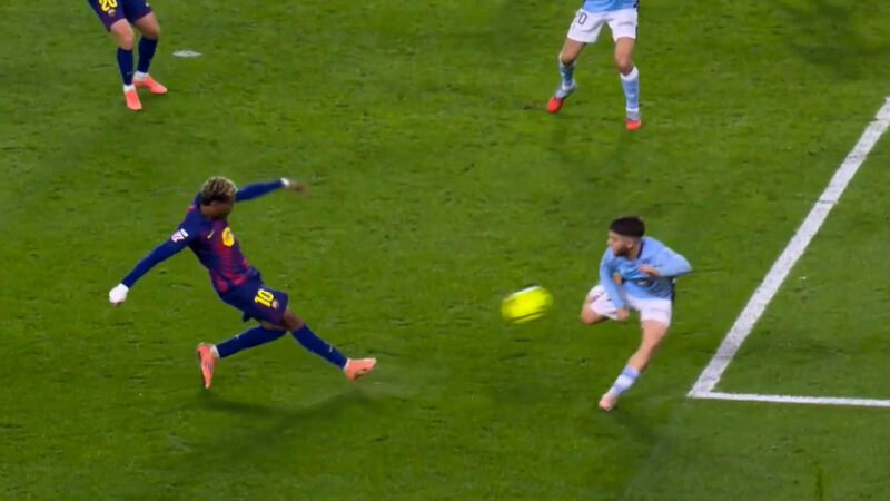 گل سوم بارسلونا به سلتاویگو توسط لامین یامال