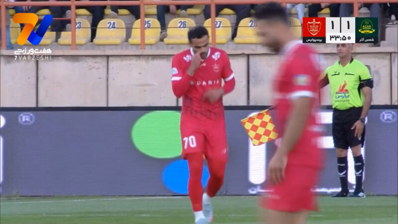 موقعیت خطرناک اورونوف در مصاف تک به تک