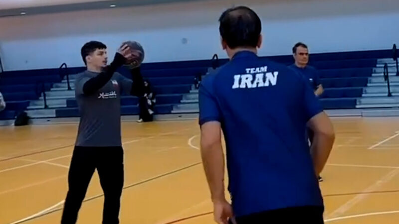 فرنگی کاران ایران در ریاض بسکتبالیست شدند 