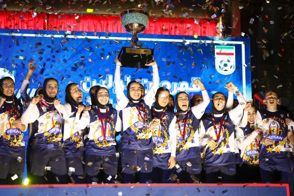 فرشته کریمی