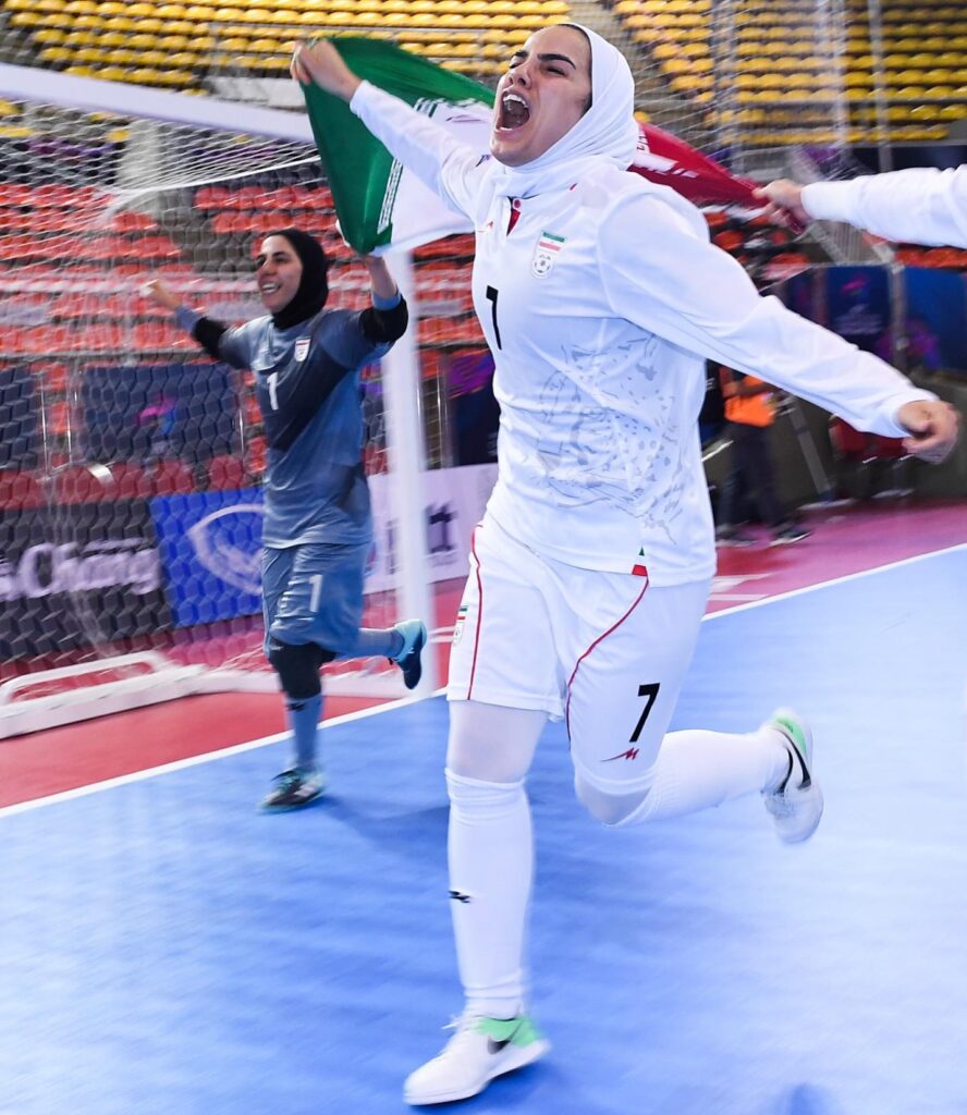 فرشته کریمی