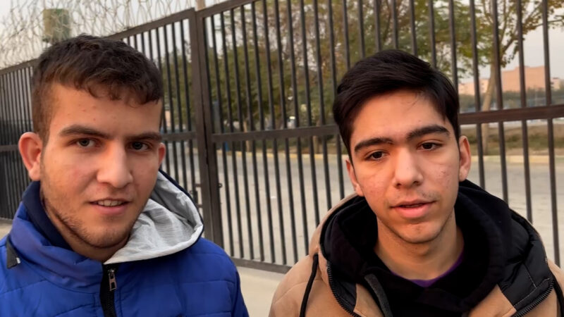 هوادار استقلال: نازون انگار هنوز متولد نشده است؛ توانایی راه رفتن ندارد!