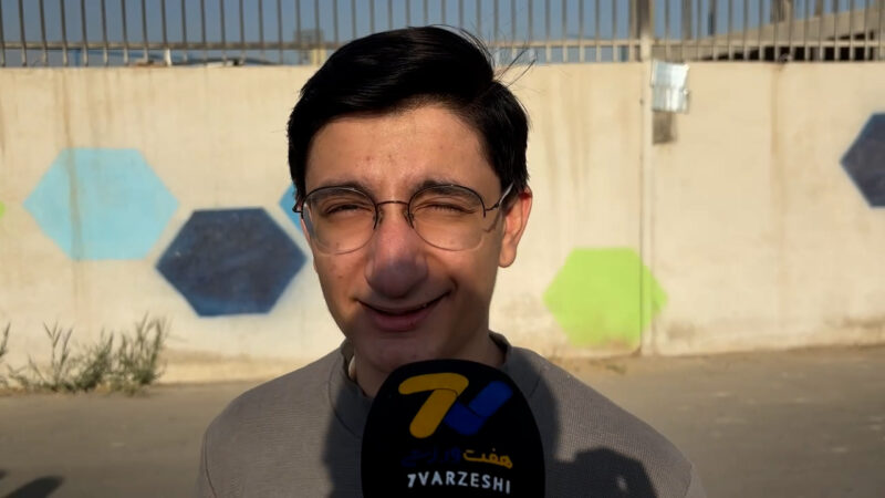 هوادار استقلال خوزستان: دو هیچ پرسپولیس را می‌بریم