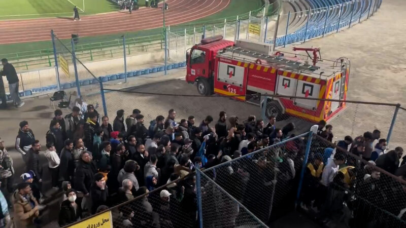 خشم هواداران استقلال از مهاجم ناکام؛ آزادی حیا کن، استقلال رو رها کن