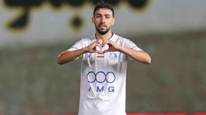 ستاره استقلال پیانیست شد