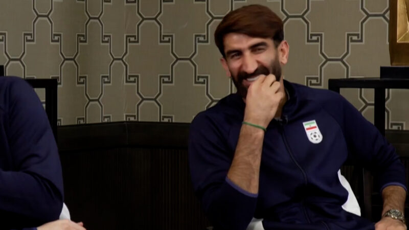 شوخی میثاقی با بیرانوند: هفت هشت سال صغره داری!