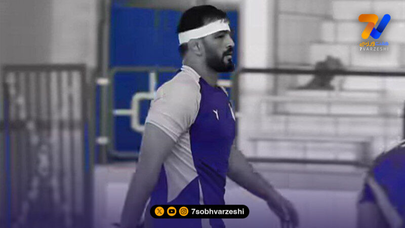 تمرین حسن یزدانی با لباس استقلال