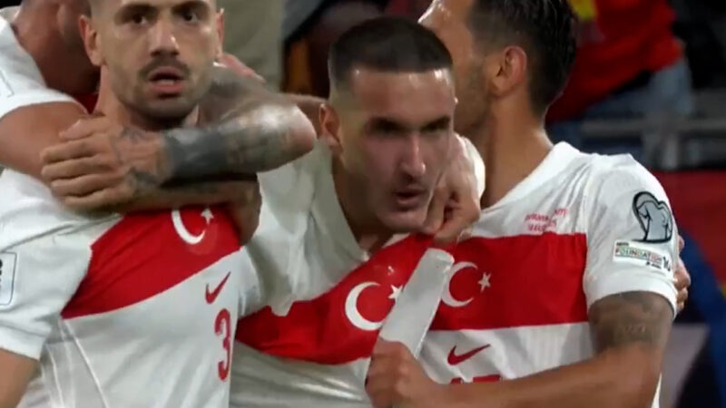 گل اول ترکیه به اسپانیا توسط دنیز گول 