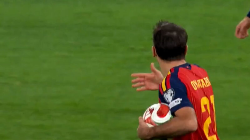 گل دوم اسپانیا به ترکیه توسط میکل اویارزابال