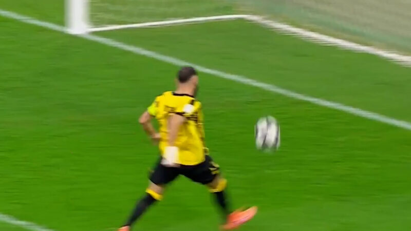 گل دوم الاتحاد به شارجه توسط کریم بنزما