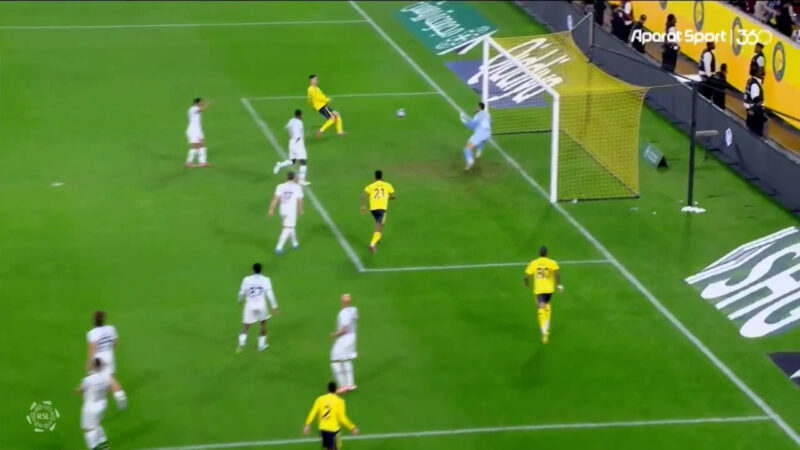 گل مردود رونالدو به الاخدود