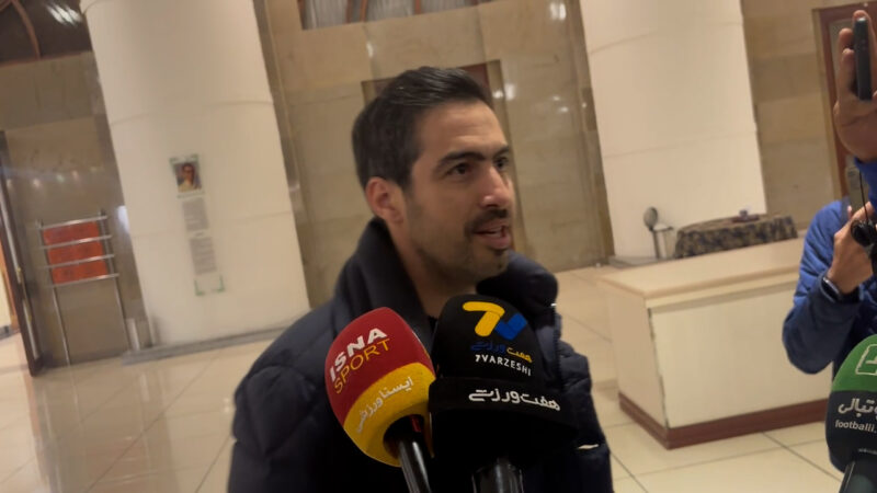 خسرو حیدری: امیدوارم این بچه ها قدر پیراهن استقلال را بدانند!