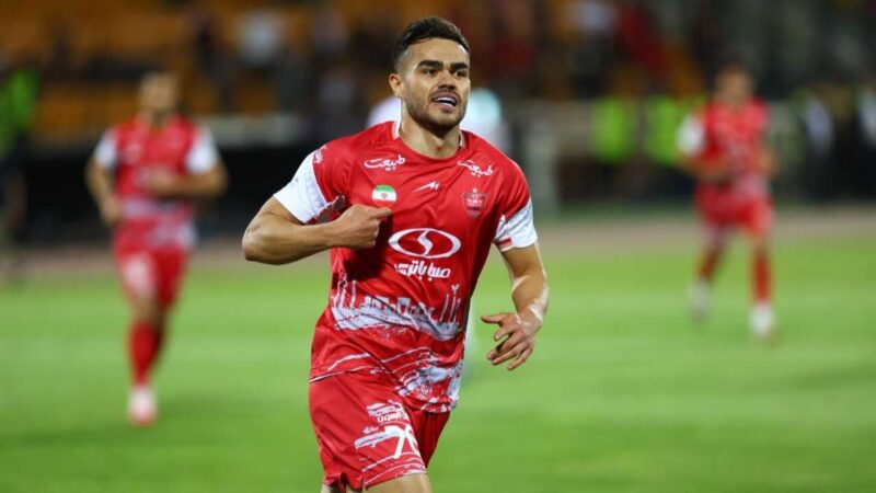 درخشش اورونوف زیر نظر اوسمار