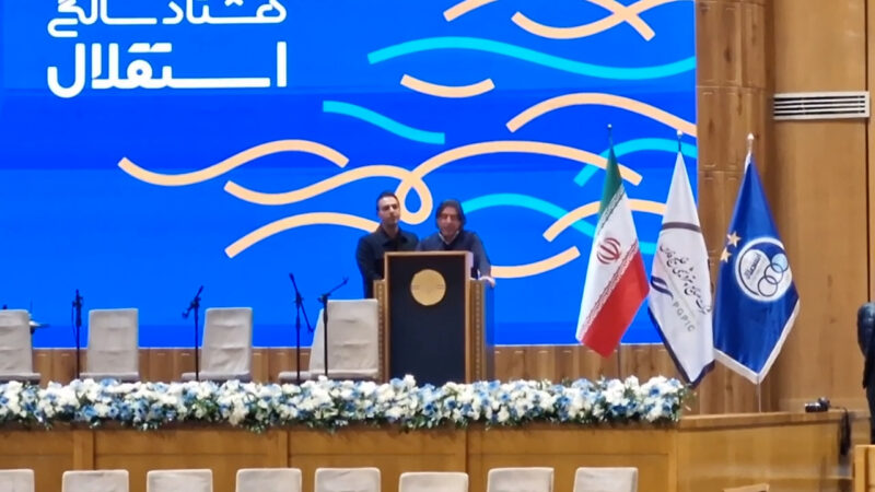 ساپینتو در جشن هشتاد سالگی: به استقلال وفادار بودم و هستم