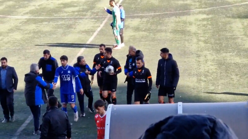 اعتراض متفاوت کادر فنی استقلال در دربی جوانان