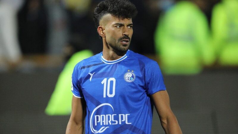 واکنش رامین رضاییان به خط خوردن از لیست استقلال!