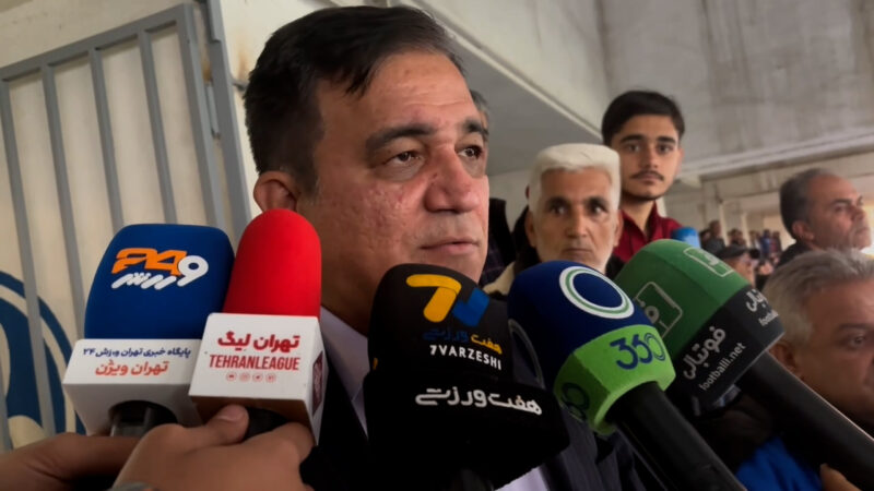 تاجرنیا: استقلال نسبت به پرسپولیس وضعیت بهتری دارد