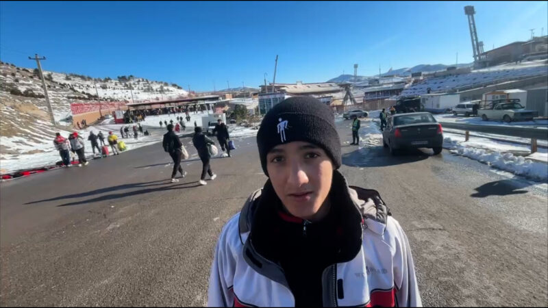 هوادار تراکتور: سپاهان و پرسپولیس را از پایین جدول بالا کشیدند!