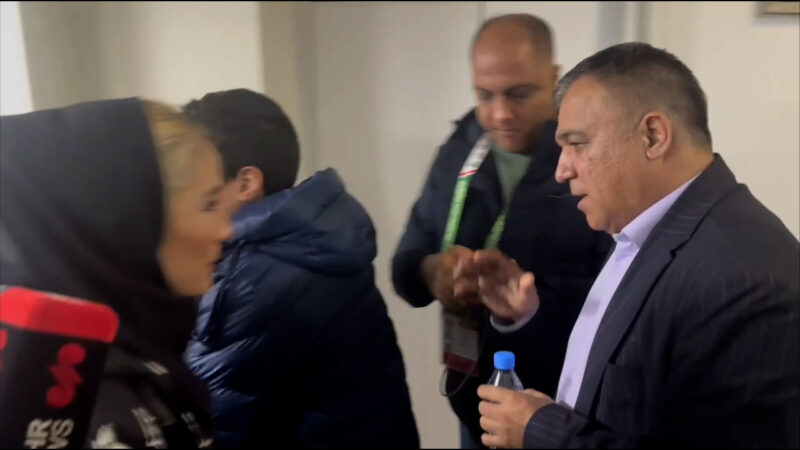 تاجرنیا حاضر به گفتگو با خبرنگاران نشد