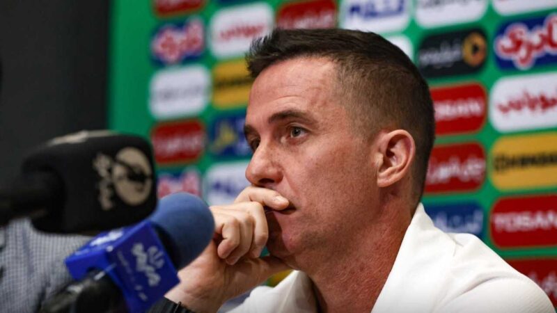 پاسخ اوسمار به اتهام زیبا بازی نکردن پرسپولیس؛ ما مثل بقیه بازی می کنیم!