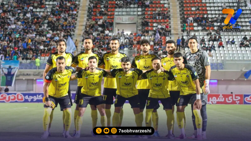 پوستر طلایی های لیگ برای تقابل با فولاد