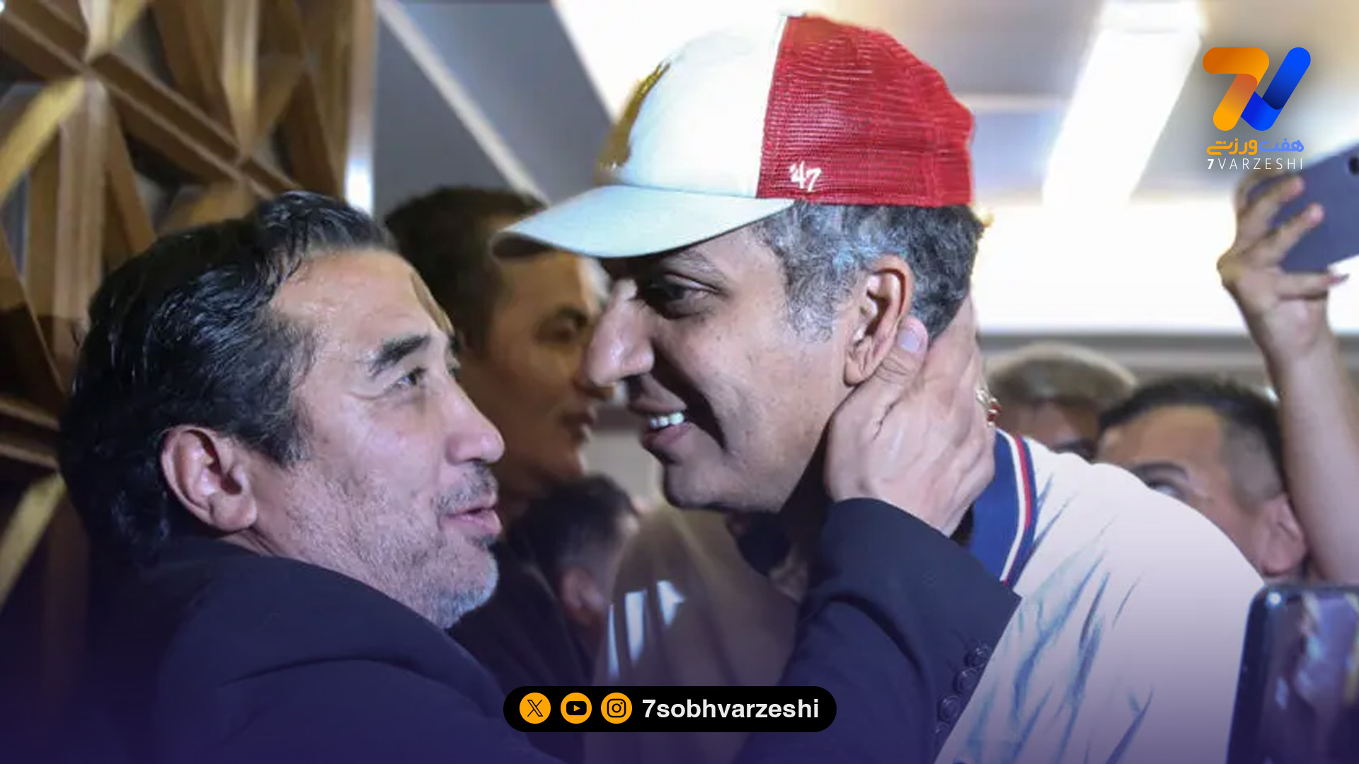 حمله باشگاه تراکتور به عادل فردوسی پور در حمایت از خداداد عزیزی