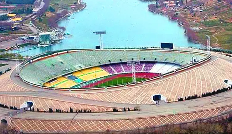 از موافقت ساپینتو برای بازی در مشهد تا وعده آمادگی آزادی تا اسفند