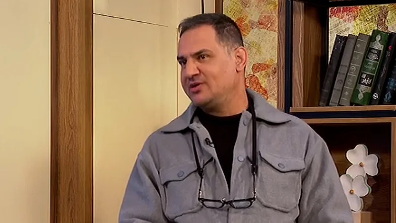 آخرین شرایط استقلال از نگاه میثم منیعی